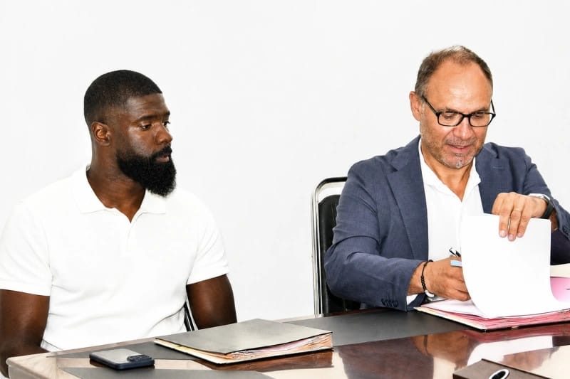 Panthères du Gabon : la FEGAFOOT dévoile le staff de Sébastien Migné.