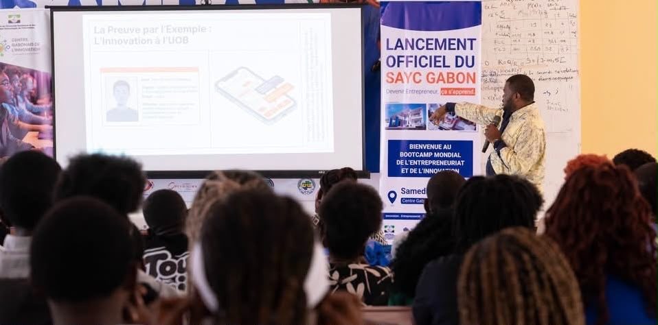 Caravane SAYC Gabon : le numérique à la rencontre des étudiants de l’UOB.