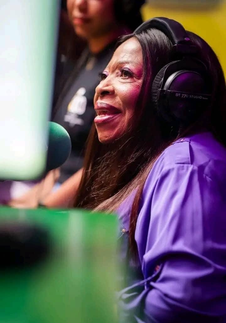 Patience Dabany transforme « La Dernière Danse » en héritage musical.